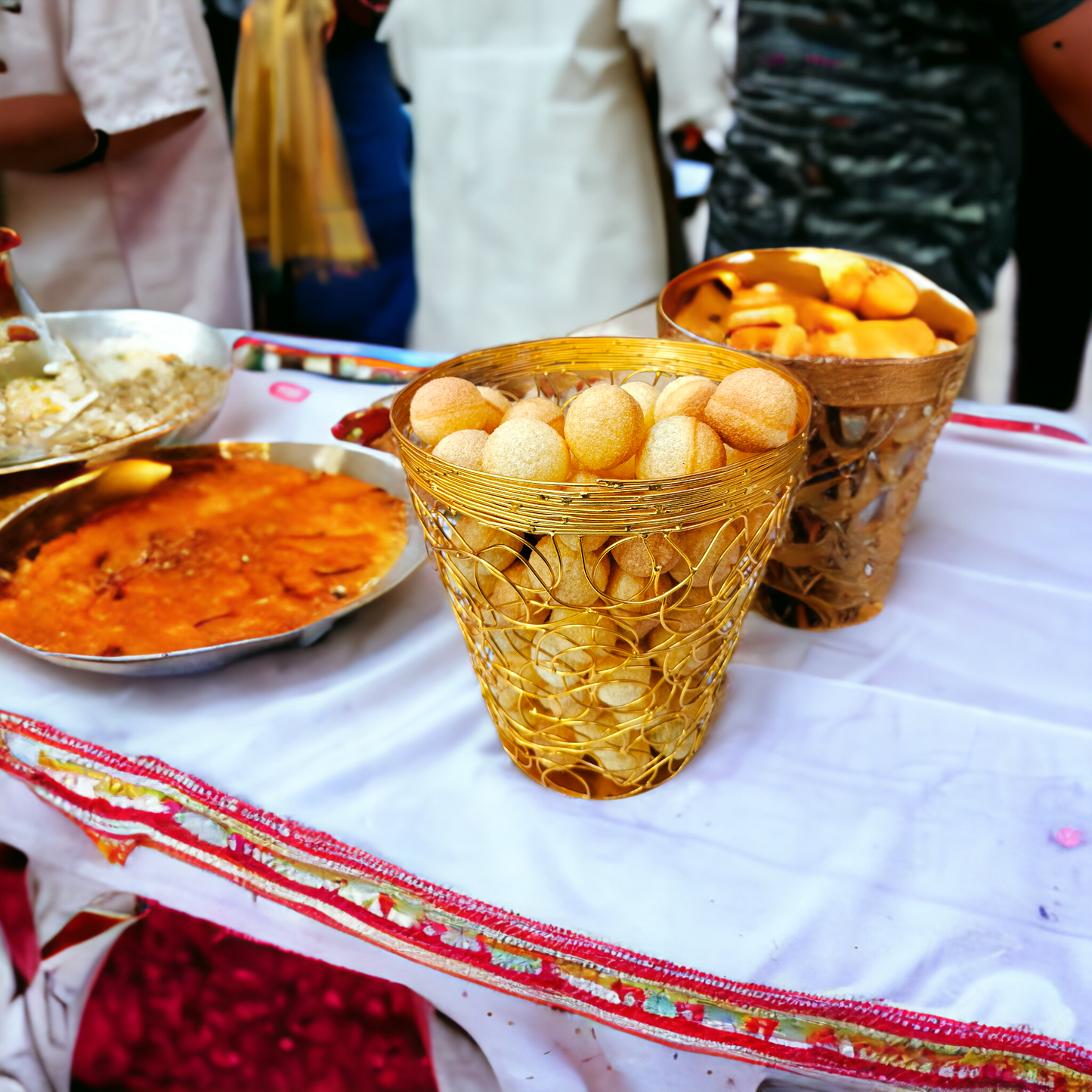 Gol Gappe Basket Golden