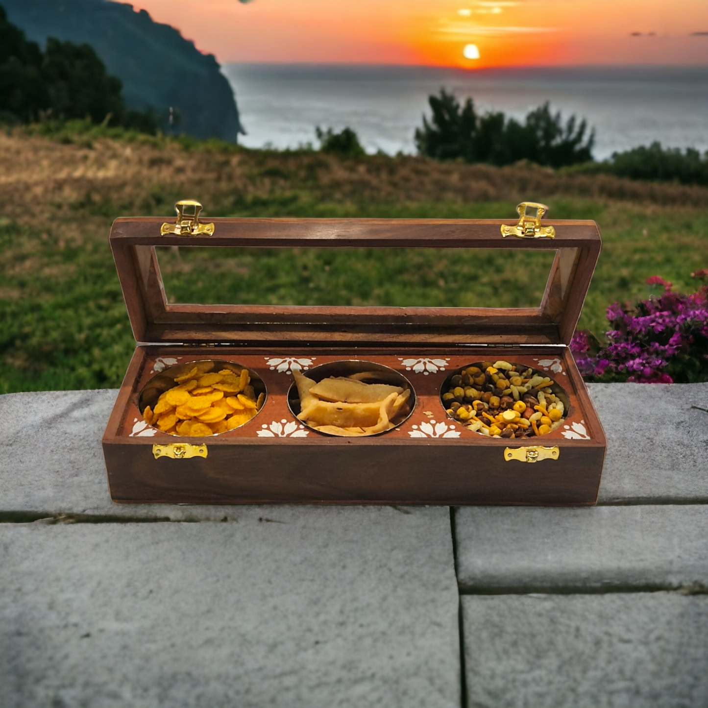 3 S.S. BOWL WOODEN BOX GLASS